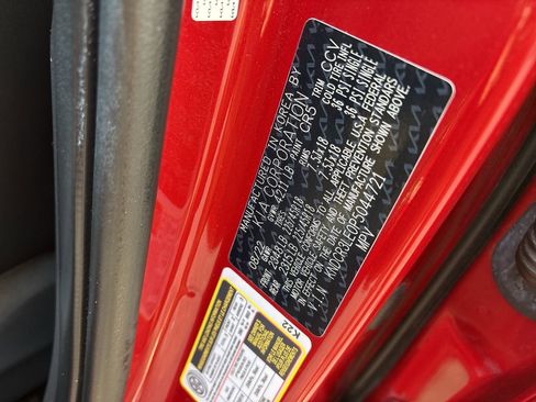 Used 2023 Kia Niro EX Touring image 25