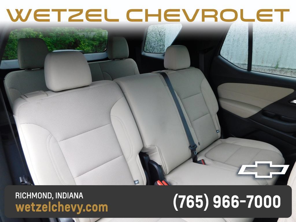 Certified 2023 Chevrolet Traverse LS FWD image 20