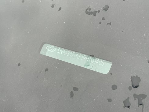 Used 2023 Hyundai Santa Fe Limited w/ Cargo Package image 8