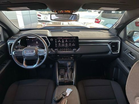 Used 2024 GMC Canyon Elevation w/ Convenience Package image 19