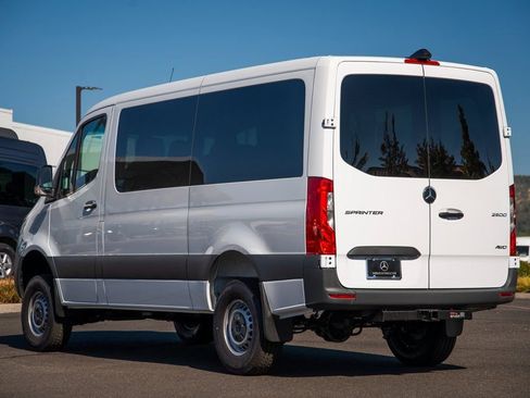New 2025 Mercedes-Benz Sprinter 144 Cargo image 8
