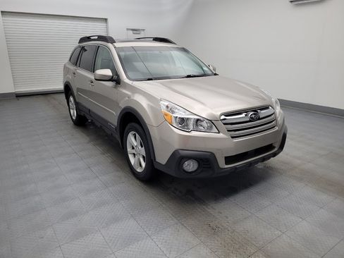 Used 2014 Subaru Outback 2.5i Premium image 13
