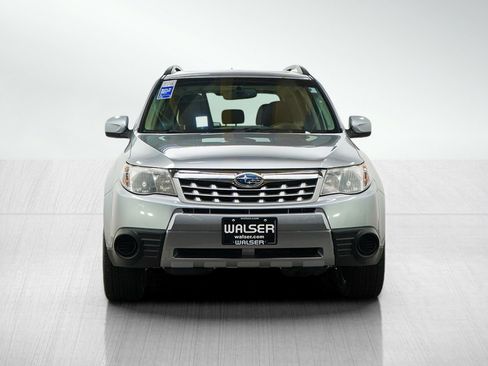 Used 2013 Subaru Forester 2.5X Premium AWD/4WD image 8