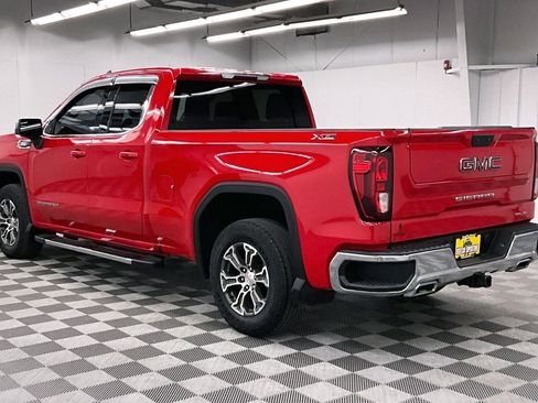 Used 2022 GMC Sierra 1500 SLE AWD/4WD image 3