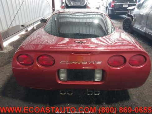 Used 2001 Chevrolet Corvette Coupe w/ Preferred Equipment Group2 image 10