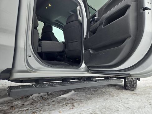 Used 2018 Chevrolet Silverado 1500 LT w/ All Star Edition image 36