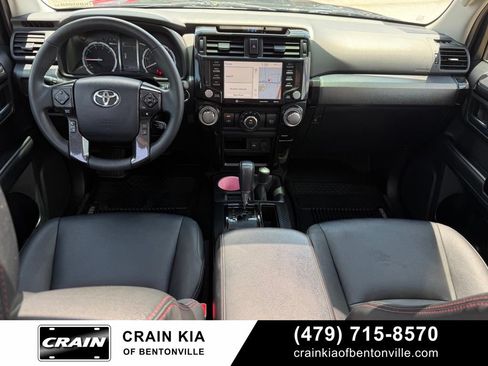 Used 2020 Toyota 4Runner Venture w/ Moonroof Package AWD/4WD image 28