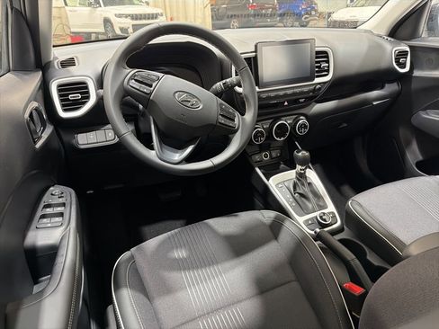 New 2026 Hyundai Venue SEL FWD image 11