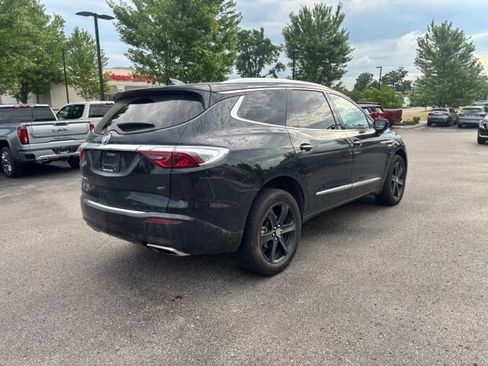 Used 2024 Buick Enclave Essence w/ Sport Touring Edition AWD/4WD image 6