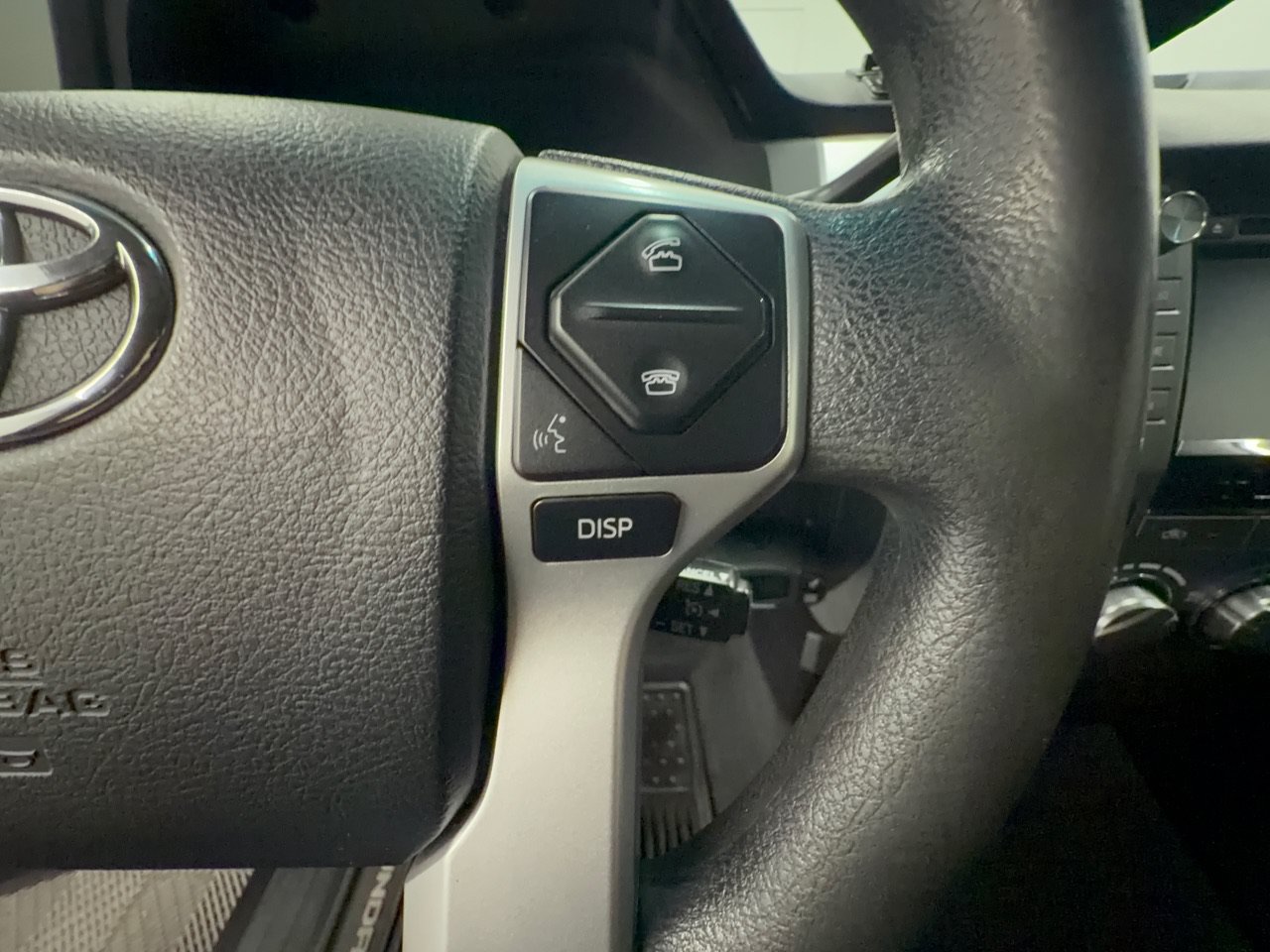 Used 2014 Toyota Tundra SR5 AWD/4WD image 19