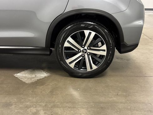 Used 2024 Mitsubishi Outlander Sport AWD image 11
