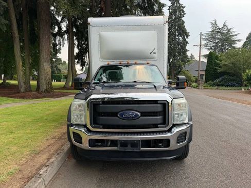 Used 2014 Ford F550 4x4 Regular Cab Super Duty w/ Power Equipment Group image 2