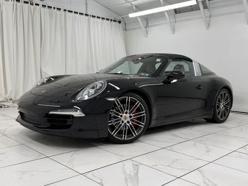Certified 2016 Porsche 911 Targa 4S image 7