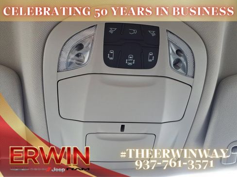 Certified 2024 Chrysler Pacifica Touring-L image 22