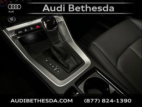 Certified 2025 Audi Q3 2.0T Premium w/ Convenience Package image 24