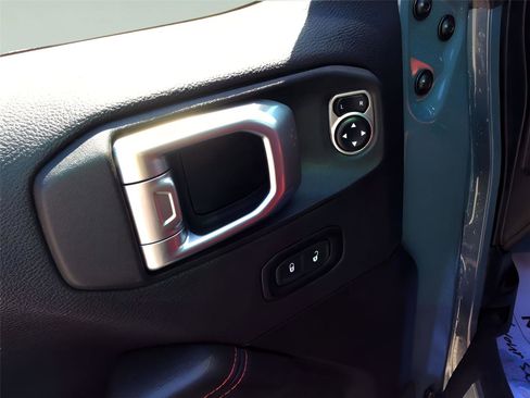 Used 2024 Jeep Wrangler Unlimited Rubicon 392 image 18