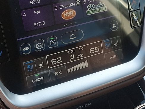 Used 2021 Subaru Outback Touring XT image 16