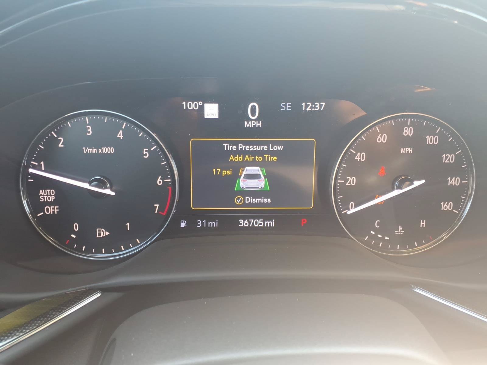Used 2022 Buick Envision Essence w/ Technology Package I FWD image 31