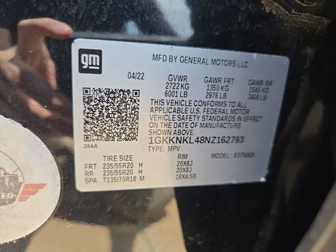 Used 2022 GMC Acadia SLE w/ Driver Convenience Package FWD image 35
