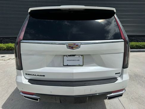 Used 2022 Cadillac Escalade Premium Luxury w/ Performance Package AWD/4WD image 13