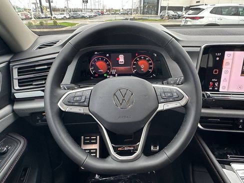 New 2026 Volkswagen Atlas Peak Edition AWD/4WD image 11