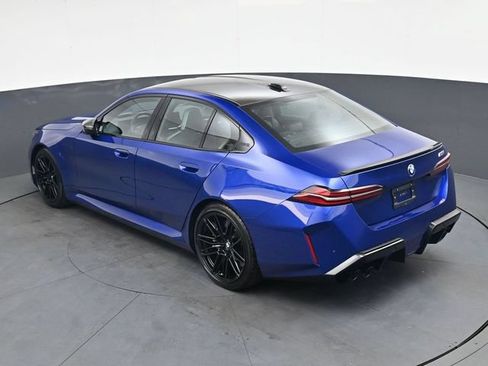 Used 2025 BMW M5 w/ Carbon Package AWD/4WD image 25