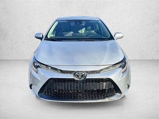 Used 2020 Toyota Corolla LE video 2