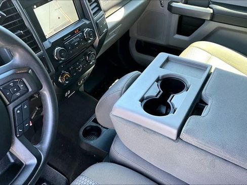 Used 2018 Ford F250 XLT w/ XLT Premium Package image 14