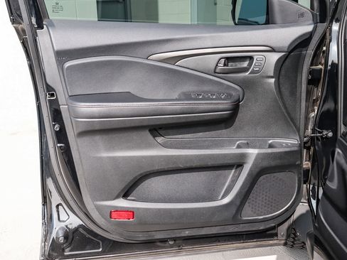 Used 2024 Honda Passport TrailSport image 33