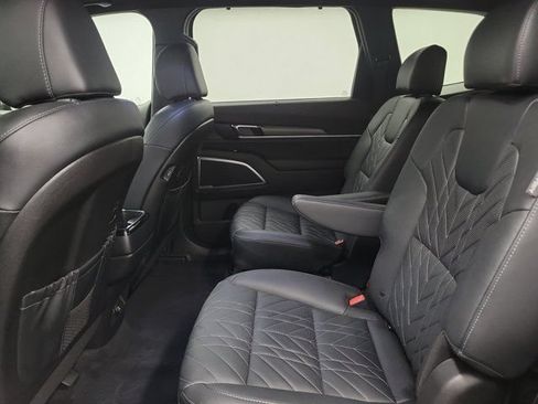 Certified 2024 Kia Telluride EX X-Line AWD/4WD image 12