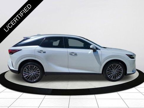 Certified 2023 Lexus RX 350 FWD w/ Accessory Package (Z1) image 3