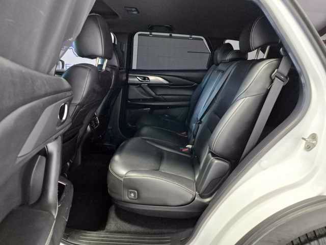 Used 2021 MAZDA CX-9 Grand Touring FWD image 11