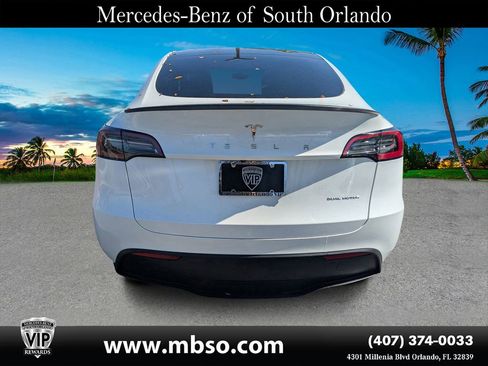 Used 2023 Tesla Model Y Long Range image 32