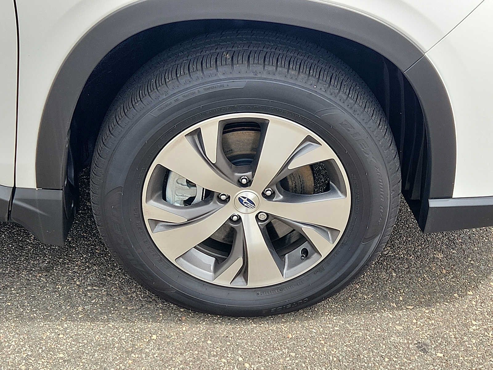 Used 2025 Subaru Ascent Premium AWD/4WD image 8