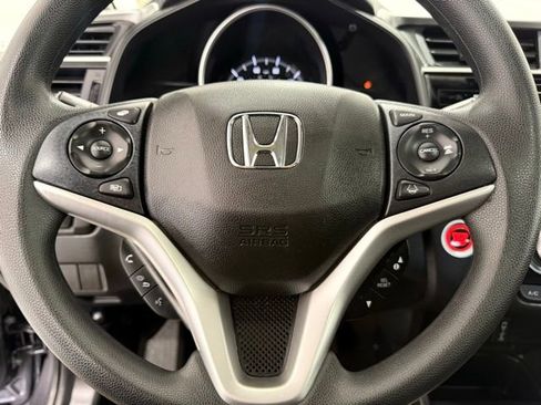 Used 2019 Honda Fit EX image 39