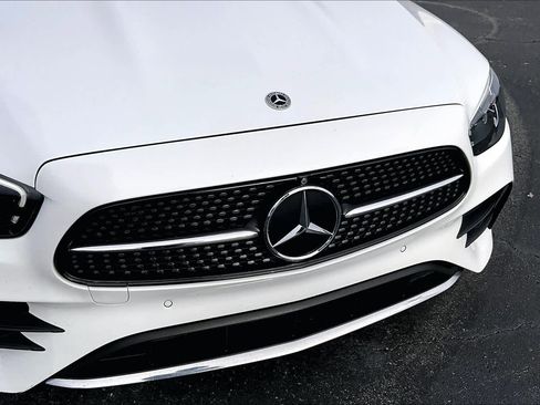 Used 2023 Mercedes-Benz E 450 Coupe image 29