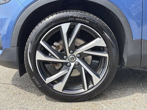 Used 2021 Volvo XC40 T5 R-Design AWD/4WD image 16