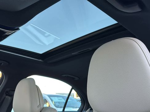 Certified 2025 Mercedes-Benz C 300 4MATIC Sedan image 35