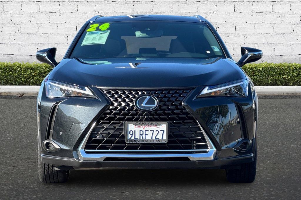 Used 2024 Lexus UX 250h FWD image 9