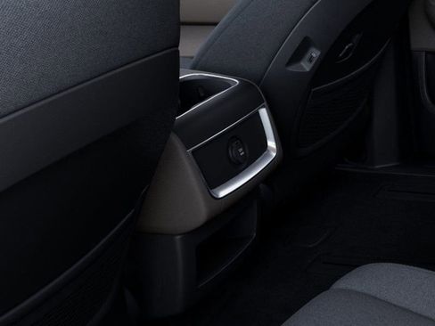 New 2026 Kia Carnival LX image 28