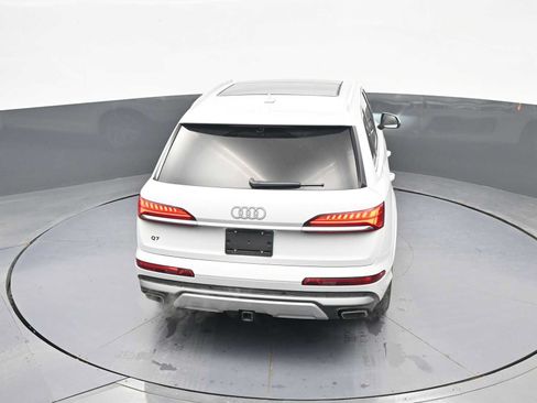 Used 2025 Audi Q7 3.0T Prestige w/ Prestige Package AWD/4WD image 30