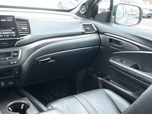 Used 2025 Honda Ridgeline TrailSport image 23