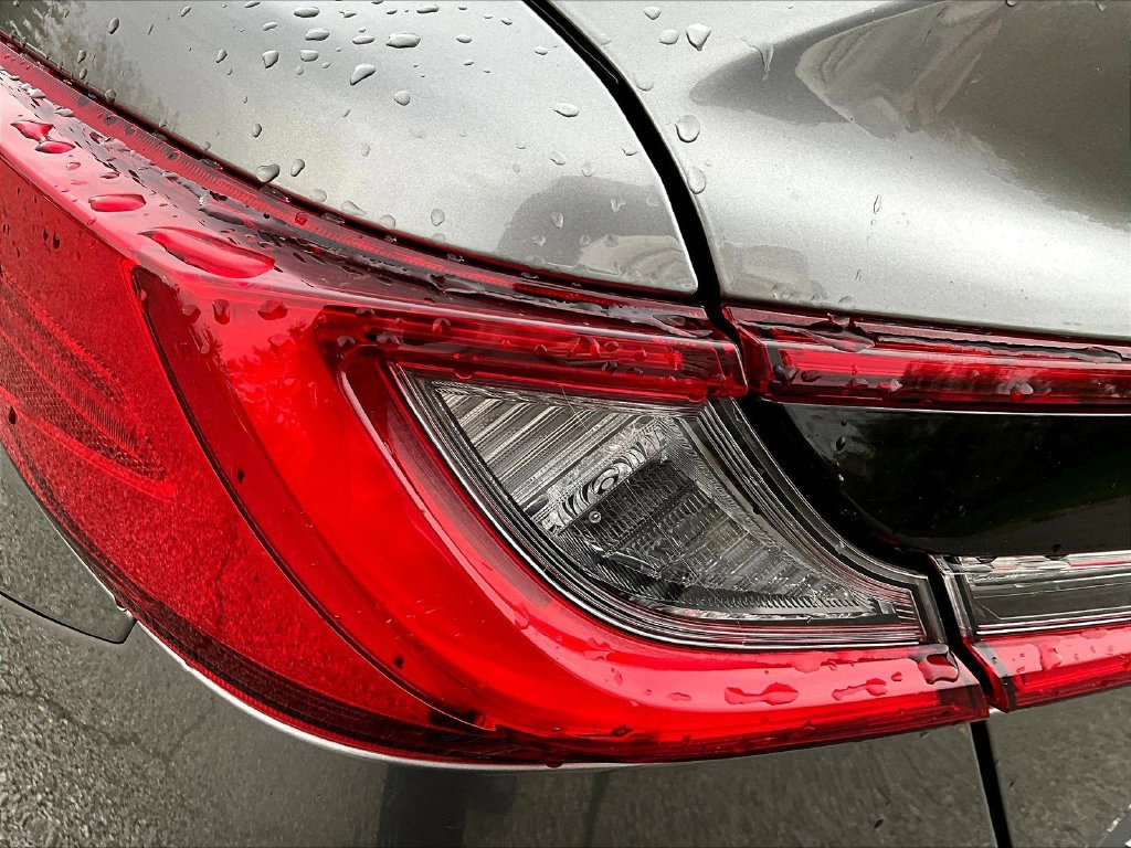 Used 2025 Toyota Camry XSE FWD image 25