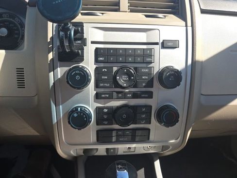 Used 2009 Mercury Mariner 2WD image 11