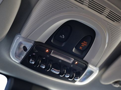 Used 2023 MINI Cooper S image 43