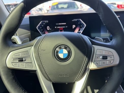 Used 2023 BMW X7 xDrive40i w/ Executive Package image 10