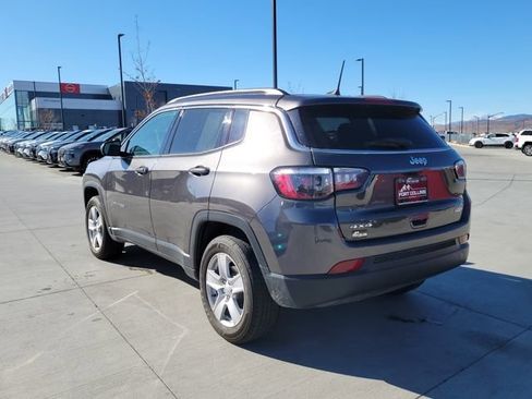 Used 2022 Jeep Compass Latitude w/ Convenience Group image 3