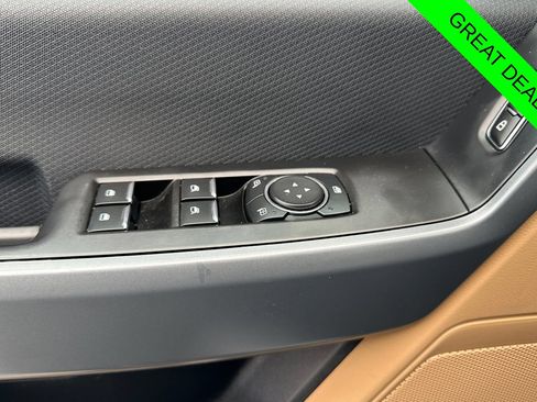 Used 2023 Ford F150 XLT AWD/4WD image 11