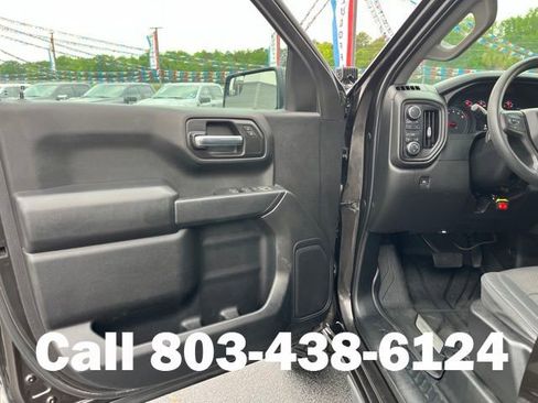 Used 2020 Chevrolet Silverado 1500 Custom Trail Boss w/ Custom Convenience Package AWD/4WD image 4