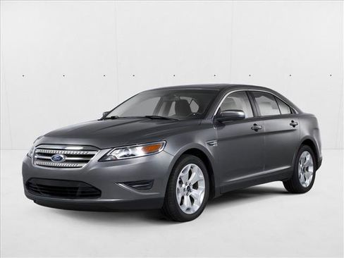 Used 2010 Ford Taurus Limited image 1